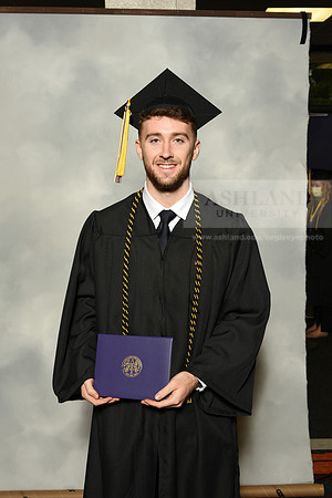 052BachelorScienceWiGrad1221MP7_0889
