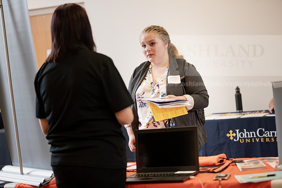 CareerGradFair0919ALW_7601