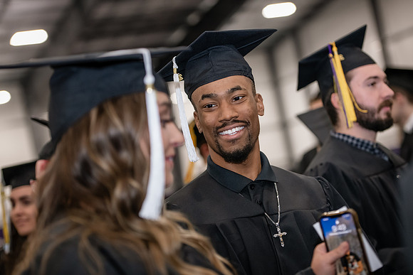 016WIGradPreCermony1222ALW_0015