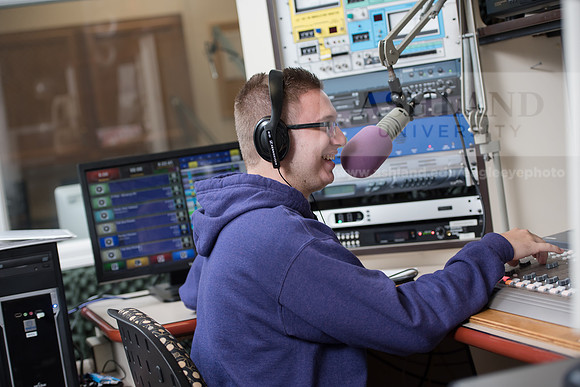 WRDLRadio0916ALW_8069
