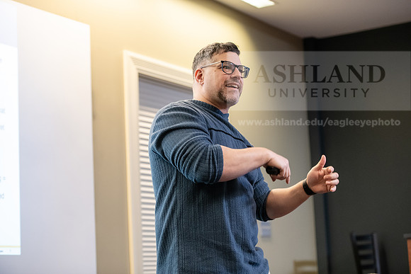 MBADigitalMarketing0324AWB_8361