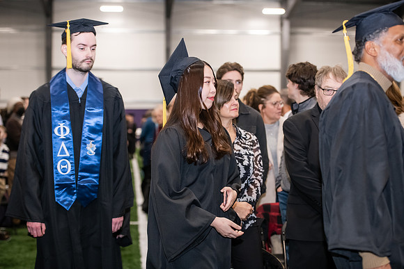 073WIGradProcessional1222ALW_0132