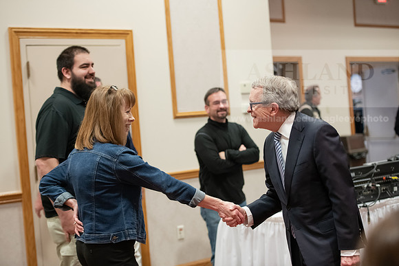 AsbrookGovMikeDeWine0120ALW_8669