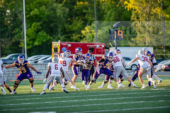 AUvIUPFootball0924AWB_3559