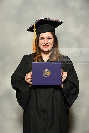 045BachelorNursingWiGrad1221MP7_0055