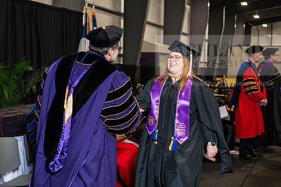 051SpGradMasterBusinessAdmin0525AWB_3090