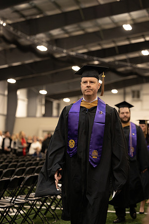 054WIGradProcessional1222FU1A0661