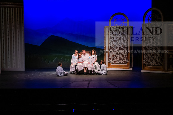 TheatreSoundOfMusic0325AWB_2213