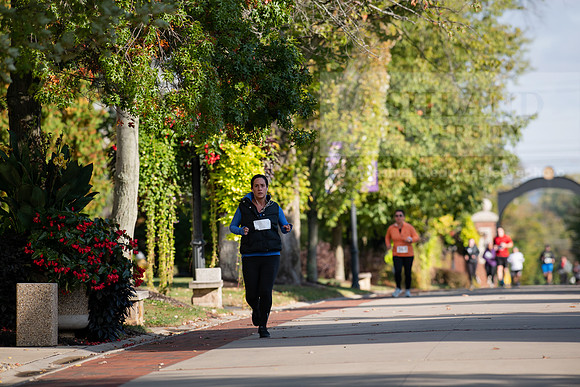 Homecoming5kFunRunWalk1019ALW_4332
