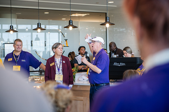 HomecomingLyceumCoffee1023AWB_6672