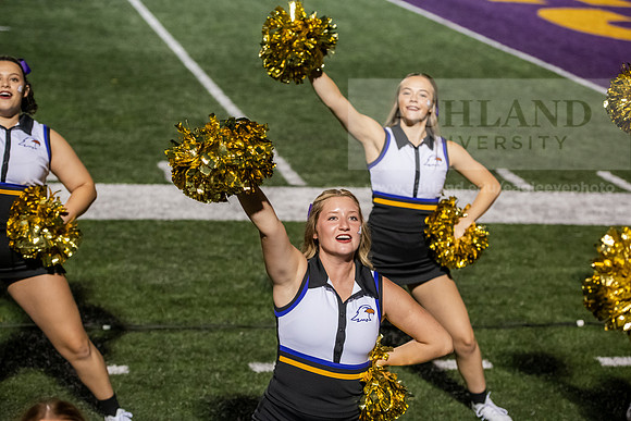 AUvIUPFootball0924AWB_4008