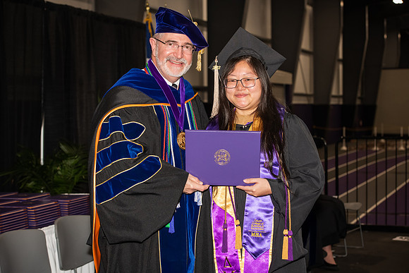 105WIGraduates1222ALW_0683