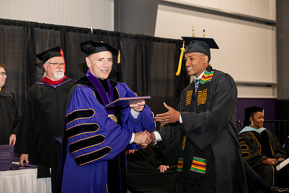 182SPGraduates0522ALW_1568