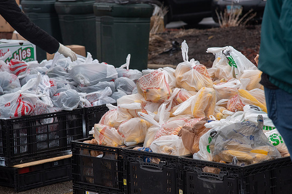 AUGIVSFOODDISTRIBUTION_HW_ALW_1176
