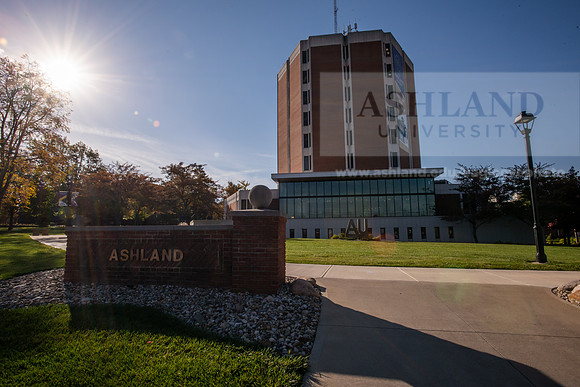FallCampusLife1024AWB_5213