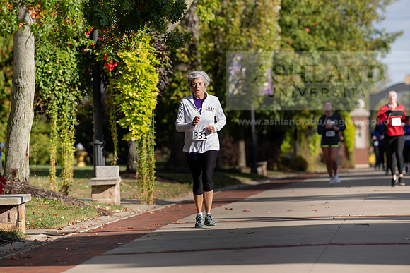 Homecoming5kFunRunWalk1019ALW_4486